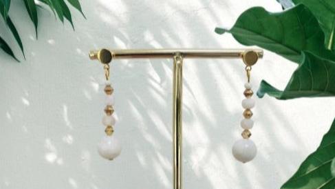 Beautiful Moonstone & Swarovski Drop earrings