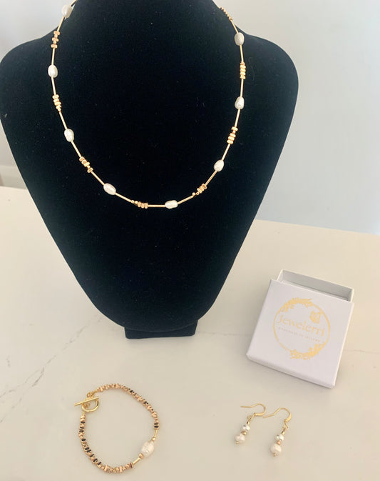 Fresh water pearl Necklace