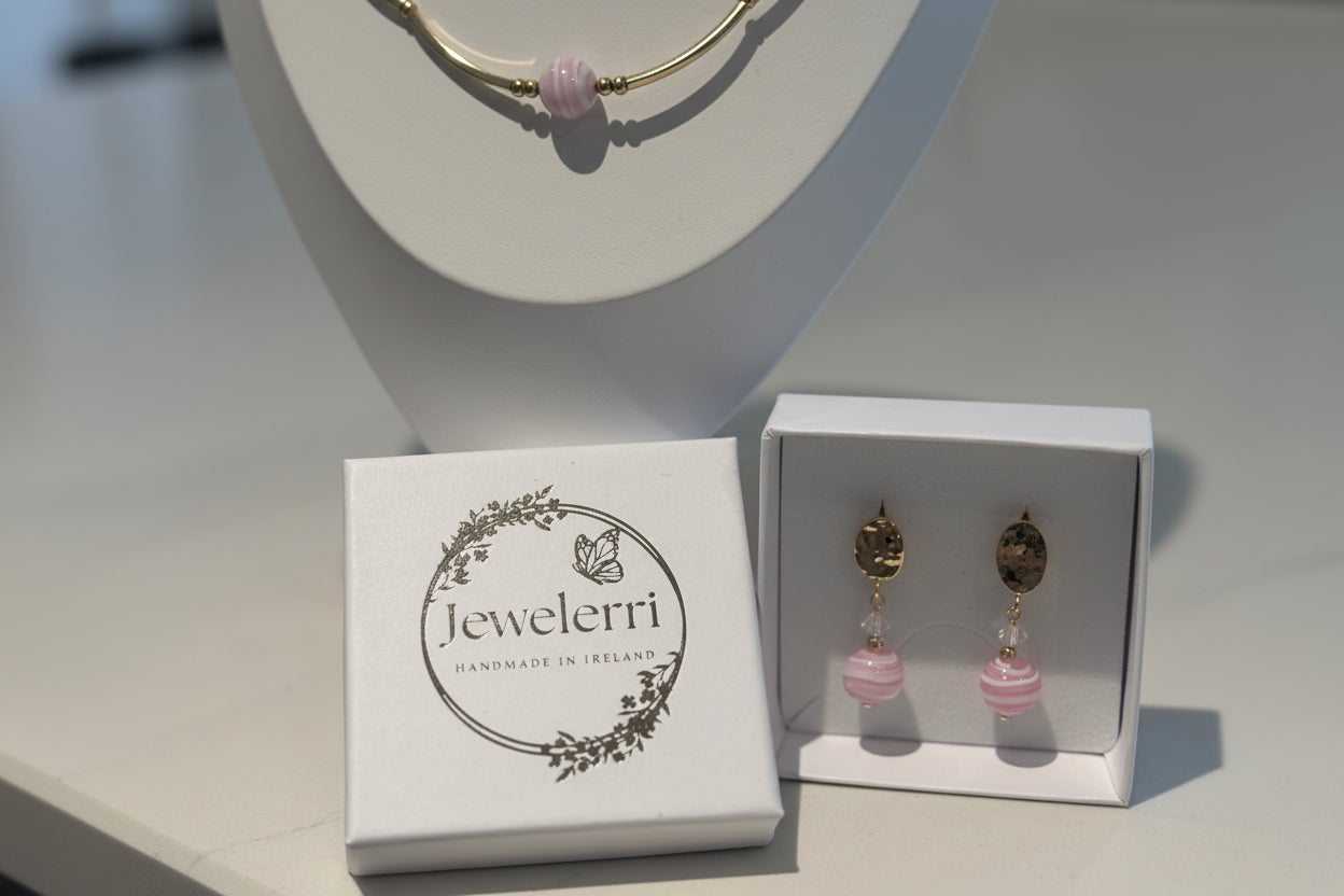 Hammered gold Murano earrings