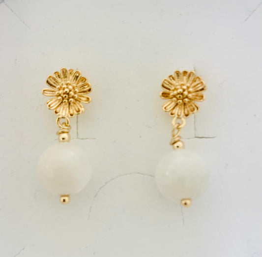 Daisy moonstone earrings