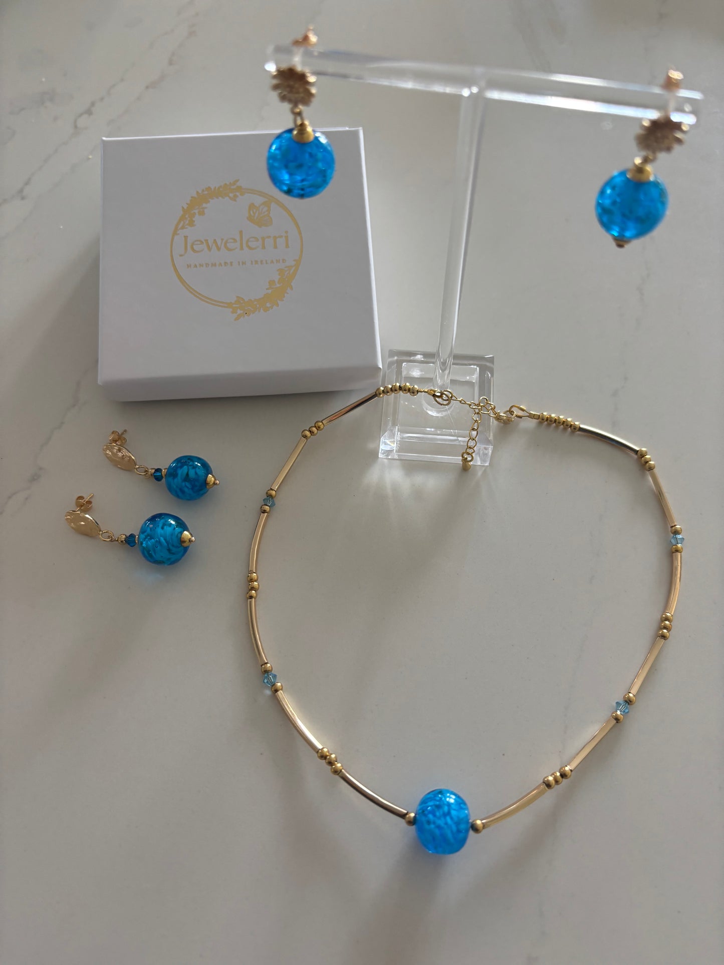 Murano Blue Daisy stud