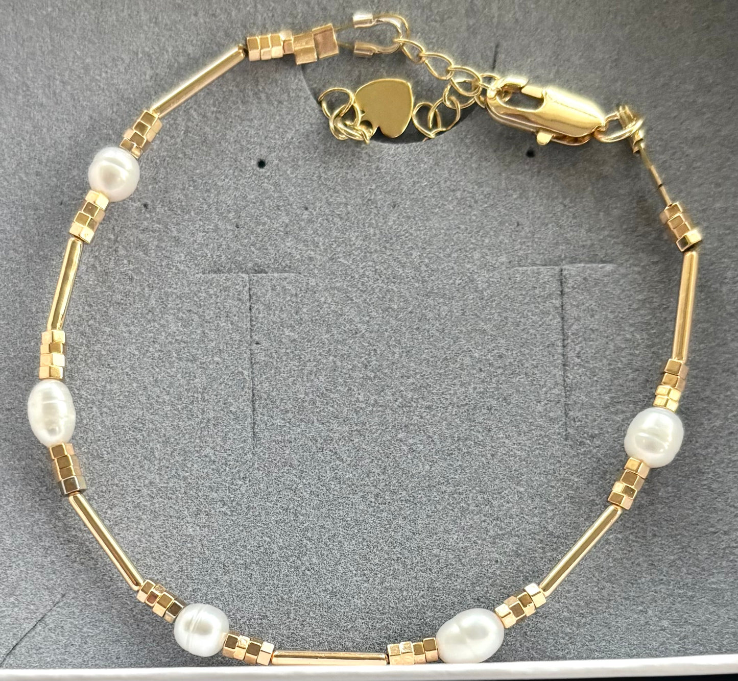 Fresh water pearl Bracelet earrings set