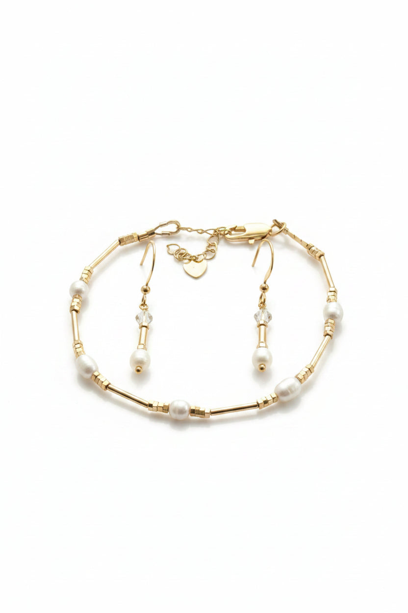 Fresh water pearl Bracelet earrings set
