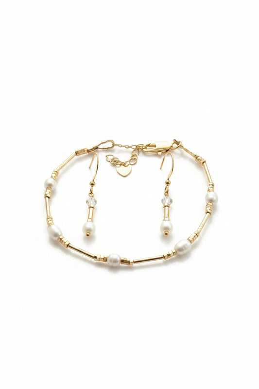 Fresh water pearl Bracelet earrings set