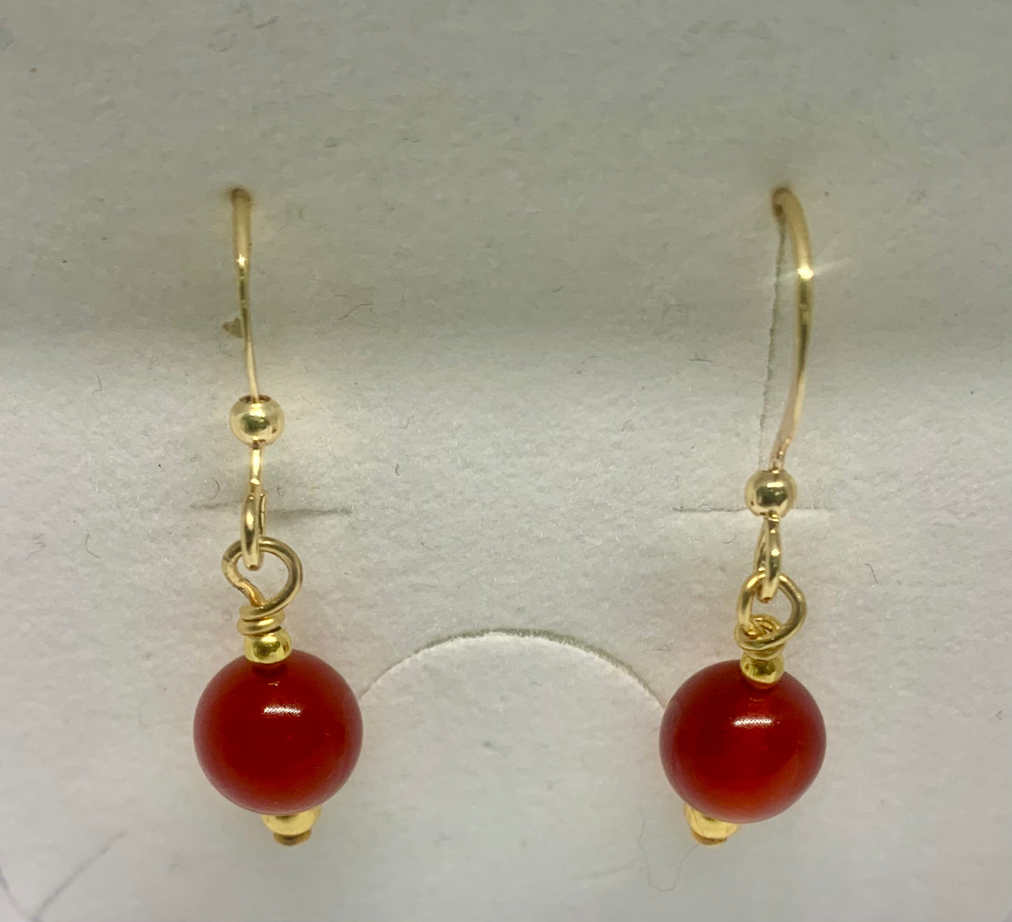 Cornelian red Petit drop