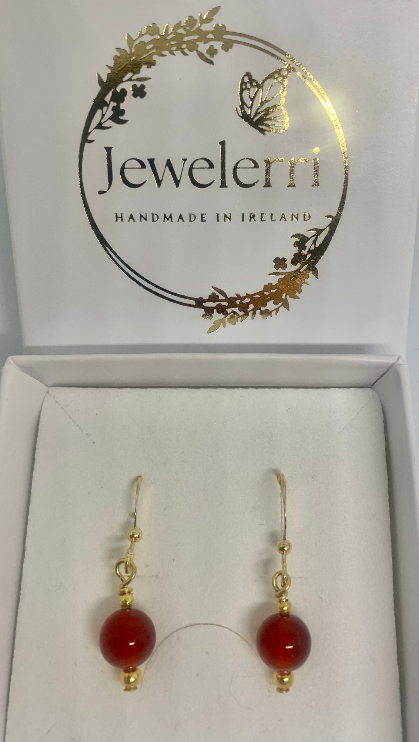 Cornelian red Petit drop