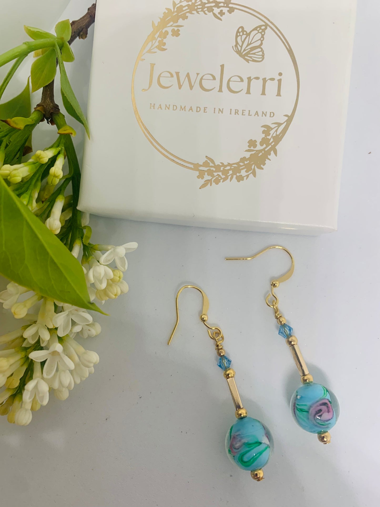 Stunning turquoise pink flower