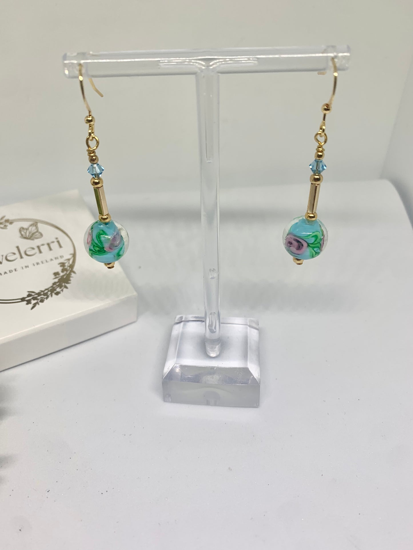 Stunning turquoise pink flower